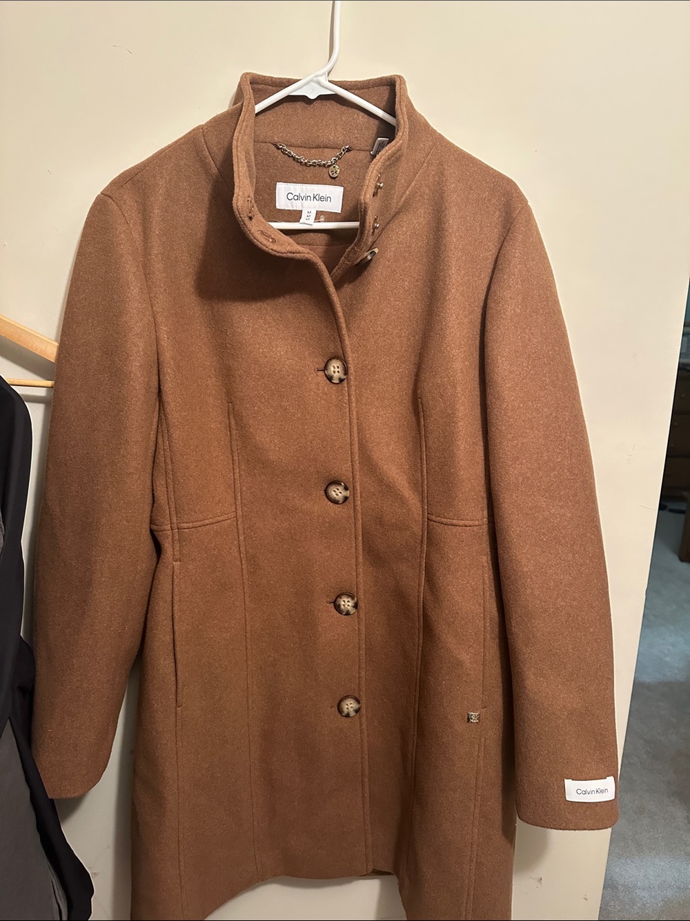 Gorgeous Calvin Klein Camel Single-Breasted Wool Coat